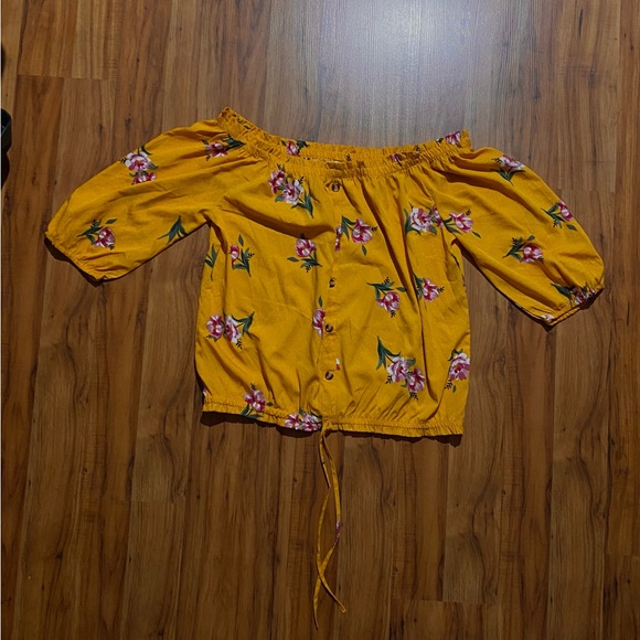 Mileage Women’s Off The Shoulder Floral Crop Top Cinches & Ties At Waist Size 3X - Picture 3 of 16